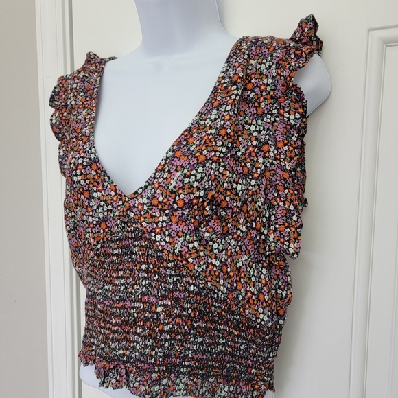 Patrons Of Peace Floral Flutter Sleeve V Neck Ruched Waist Crop Top Size L - Picture 2 of 9